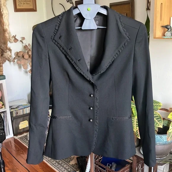 🖤 SOLD 🖤 Black Fitted Wool Blazer Jacket with Lace Trim by Elie Tahari ~ 4 - Picture 7 of 14